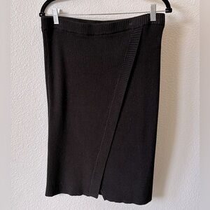 Pencil skirt ribbed - black